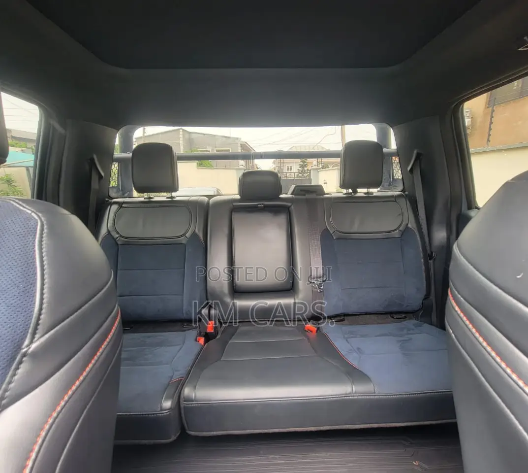 Ford F-150 2025 Blue