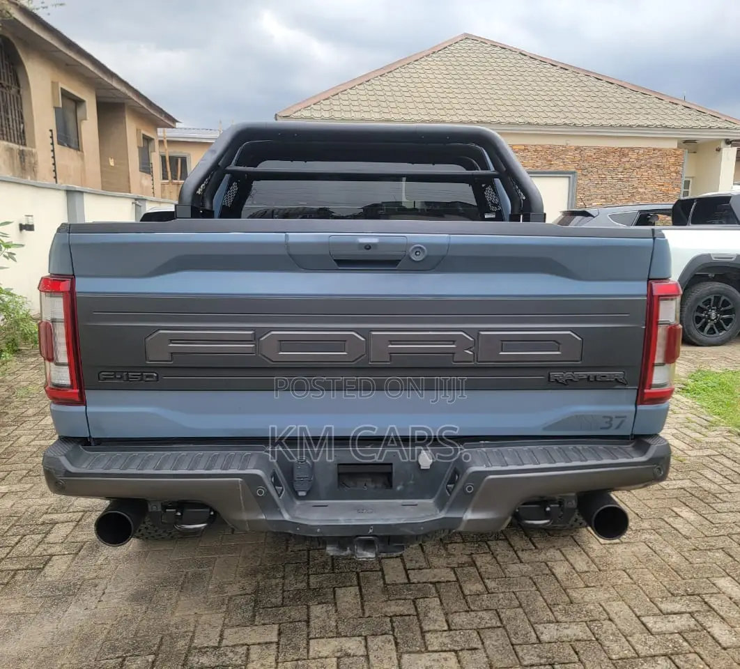 Ford F-150 2025 Blue