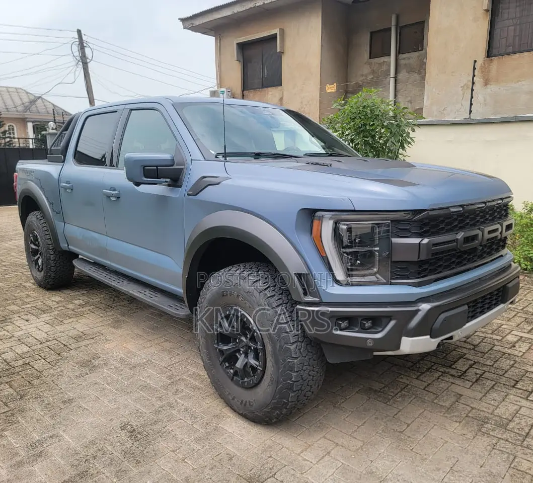Ford F-150 2025 Blue