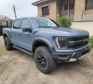 Ford F-150 2025 Blue