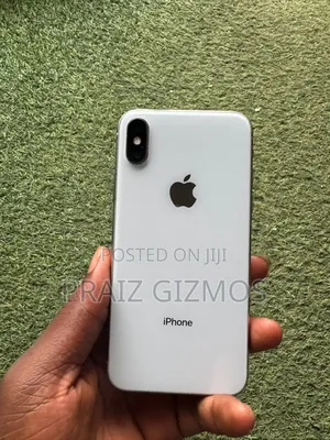 Apple iPhone X 64 GB White