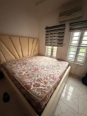 Bed-Frame and Mattress