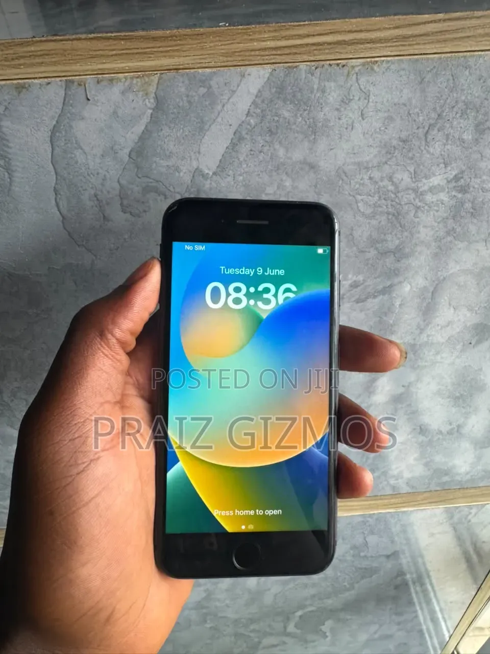 Apple iPhone 8 64 GB Black