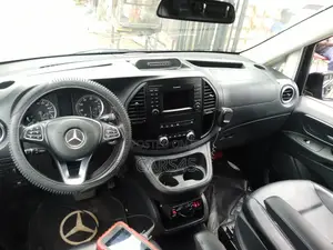 Mercedes-Benz Vito 2018 Black