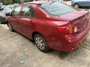 Toyota Corolla LE 4dr Sedan (1.8L 4cyl 4A) 2010 Red