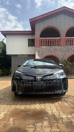 Toyota Corolla LE 4dr Sedan (1.8L 4cyl CVT) 2015 Black