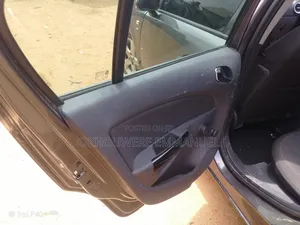 Opel Corsa 1.4 Hatchback 2005 Gray