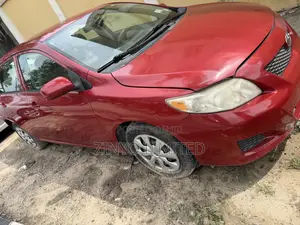 Toyota Corolla LE 4dr Sedan (1.8L 4cyl 4A) 2010 Red