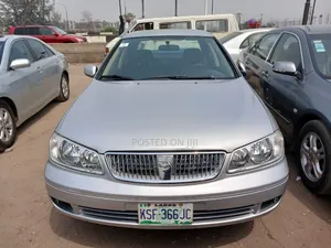 Nissan Sunny 2003 Silver