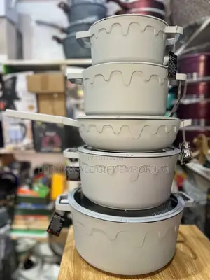 Ucc Life Cookware Set