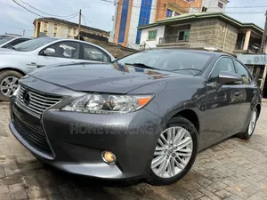 Lexus ES 350 FWD 2013 Gray