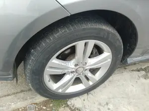 Mercedes-Benz M Class 2012 Gray