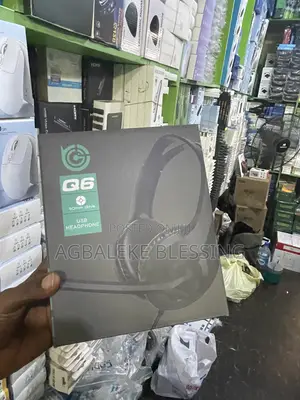 Q6 Usb Headphones