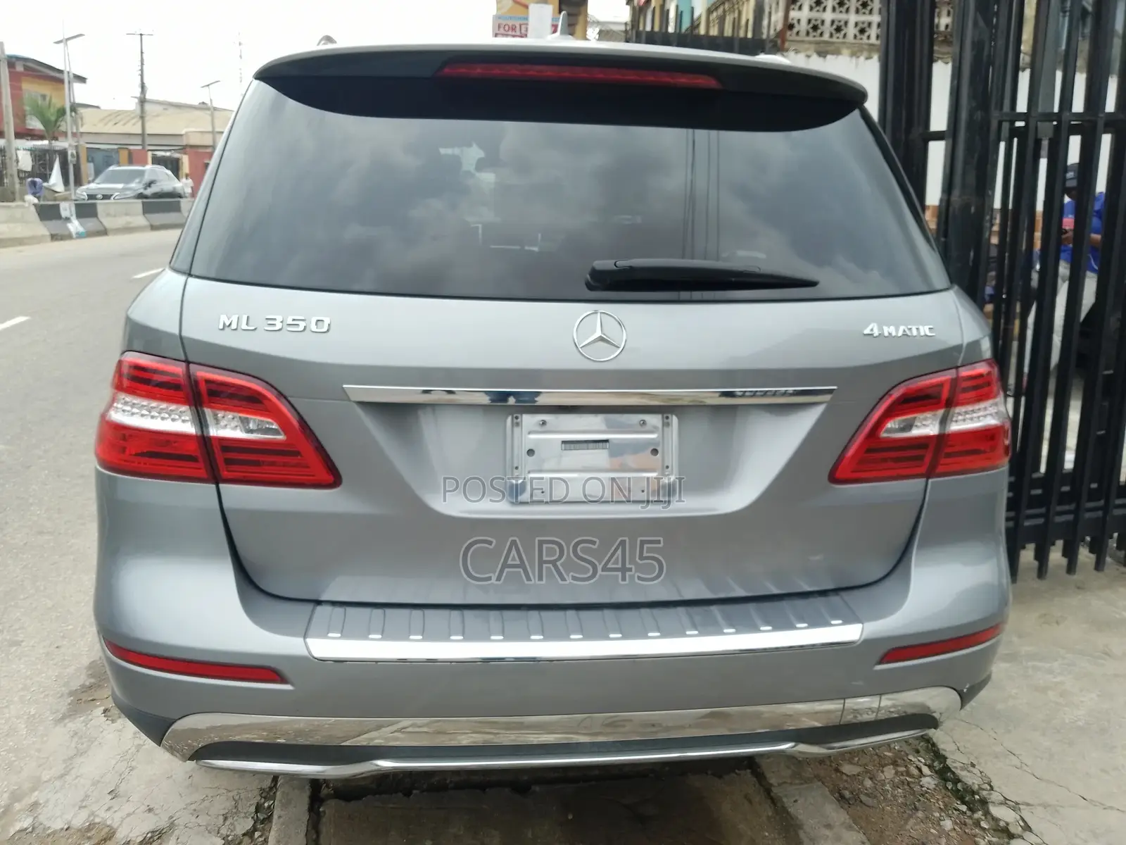 Mercedes-Benz M Class 2012 Gray