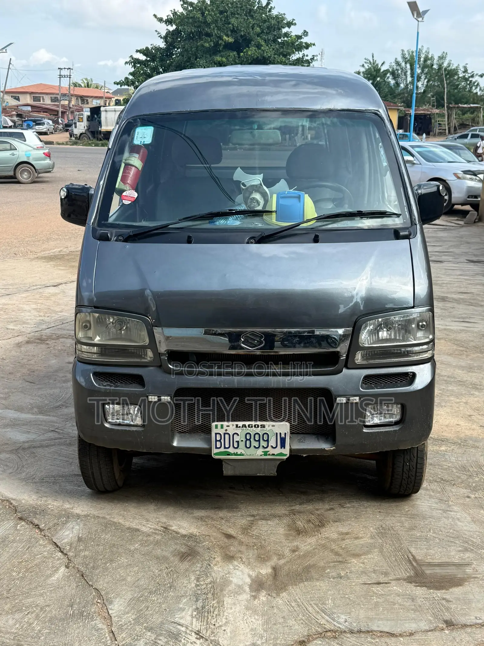 Suzuki APV Minibus 2012 Grey