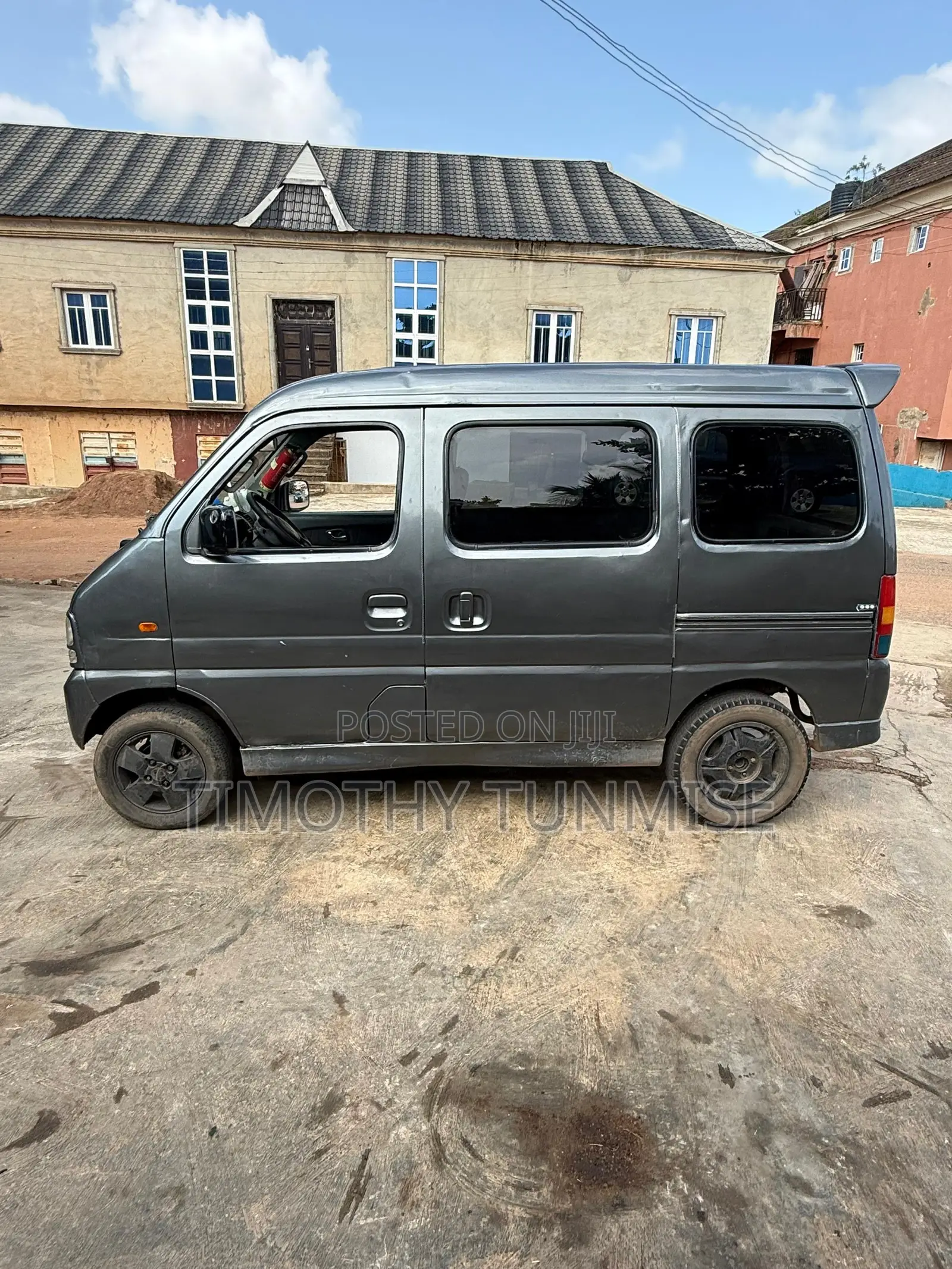 Suzuki APV Minibus 2012 Grey