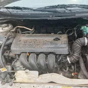 Toyota Corolla 2005 Silver