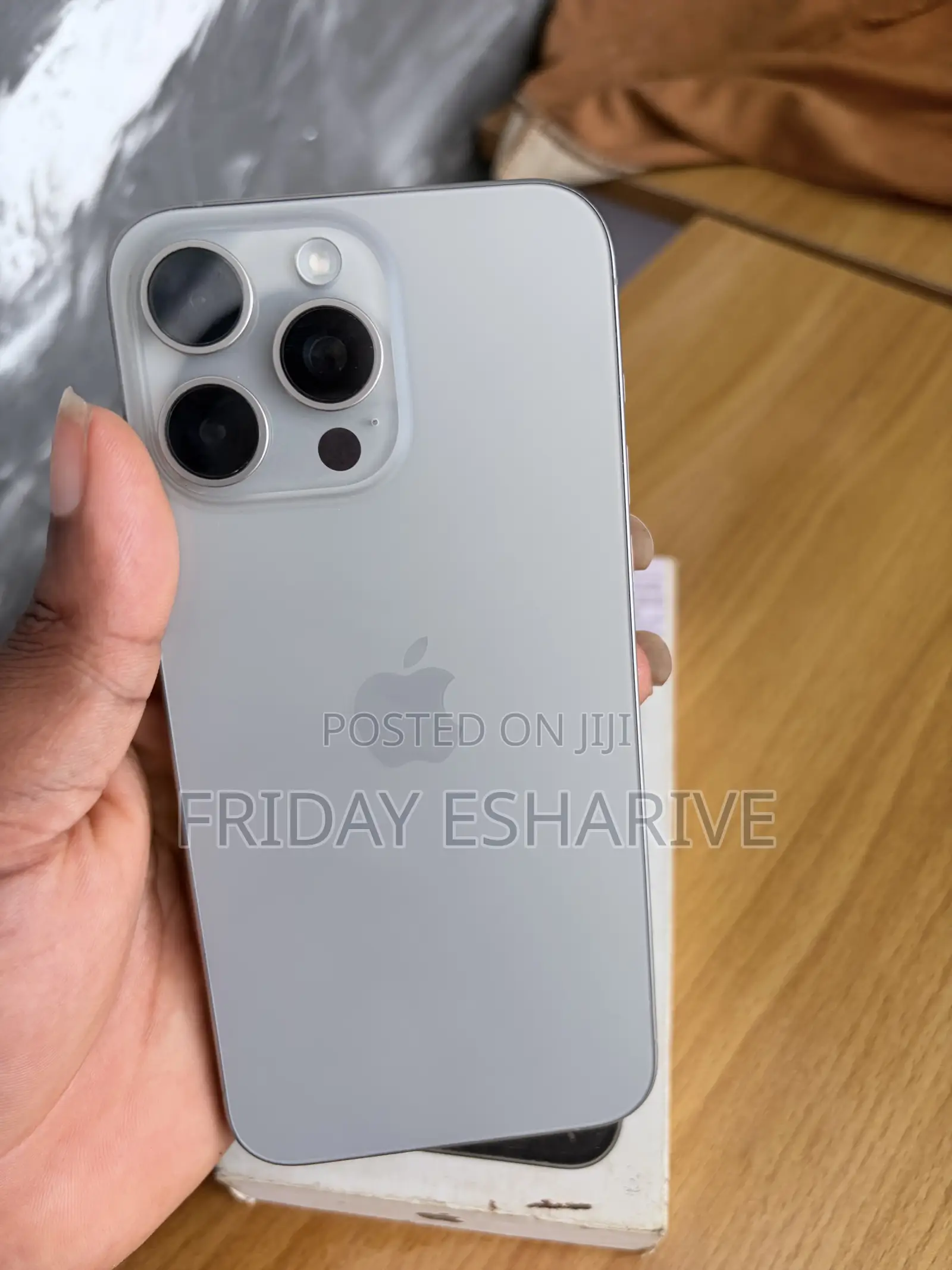 Apple iPhone 15 Pro Max 256 GB Silver
