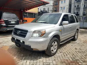 Honda Pilot 2004 Silver