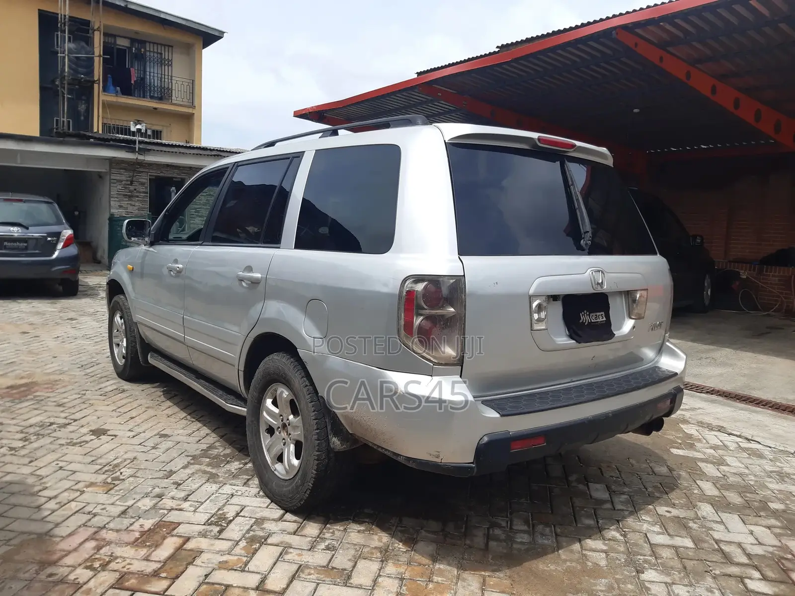 Honda Pilot 2004 Silver