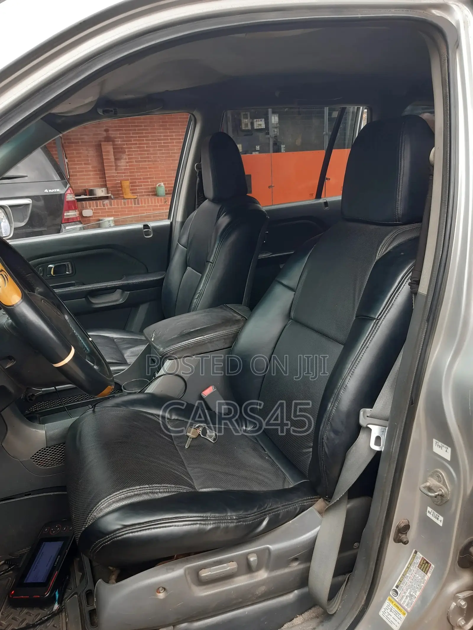 Honda Pilot 2004 Silver