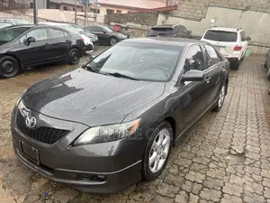 Toyota Camry SE V6 4dr Sedan (3.5L 6cyl 6AM) 2008 Gray