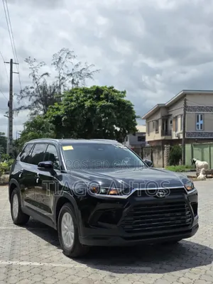 Toyota Grand Highlander 2025 Black