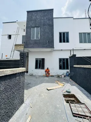 4bdrm Duplex in Omole Phase 1 Lagos for sale