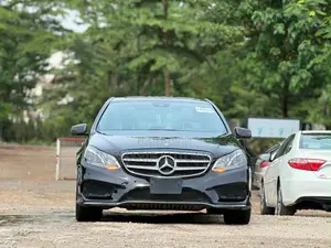 Mercedes-Benz E350 Base 4Matic Sedan AWD (3.5L 6cyl 7A) 2015 Black