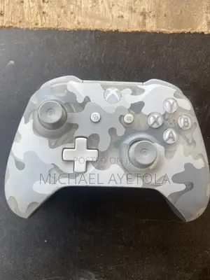 Xbox One S Controller Perfectly Working Fine