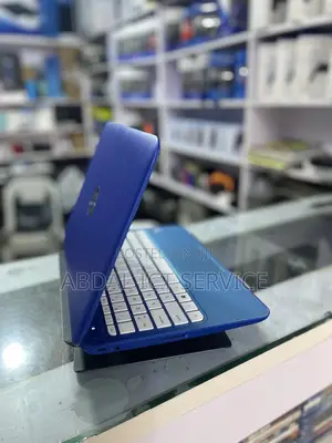 Laptop HP Stream 11 2GB Intel Celeron SSD 32GB