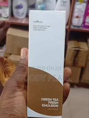 Isntree Green Tea Fresh Emulsion