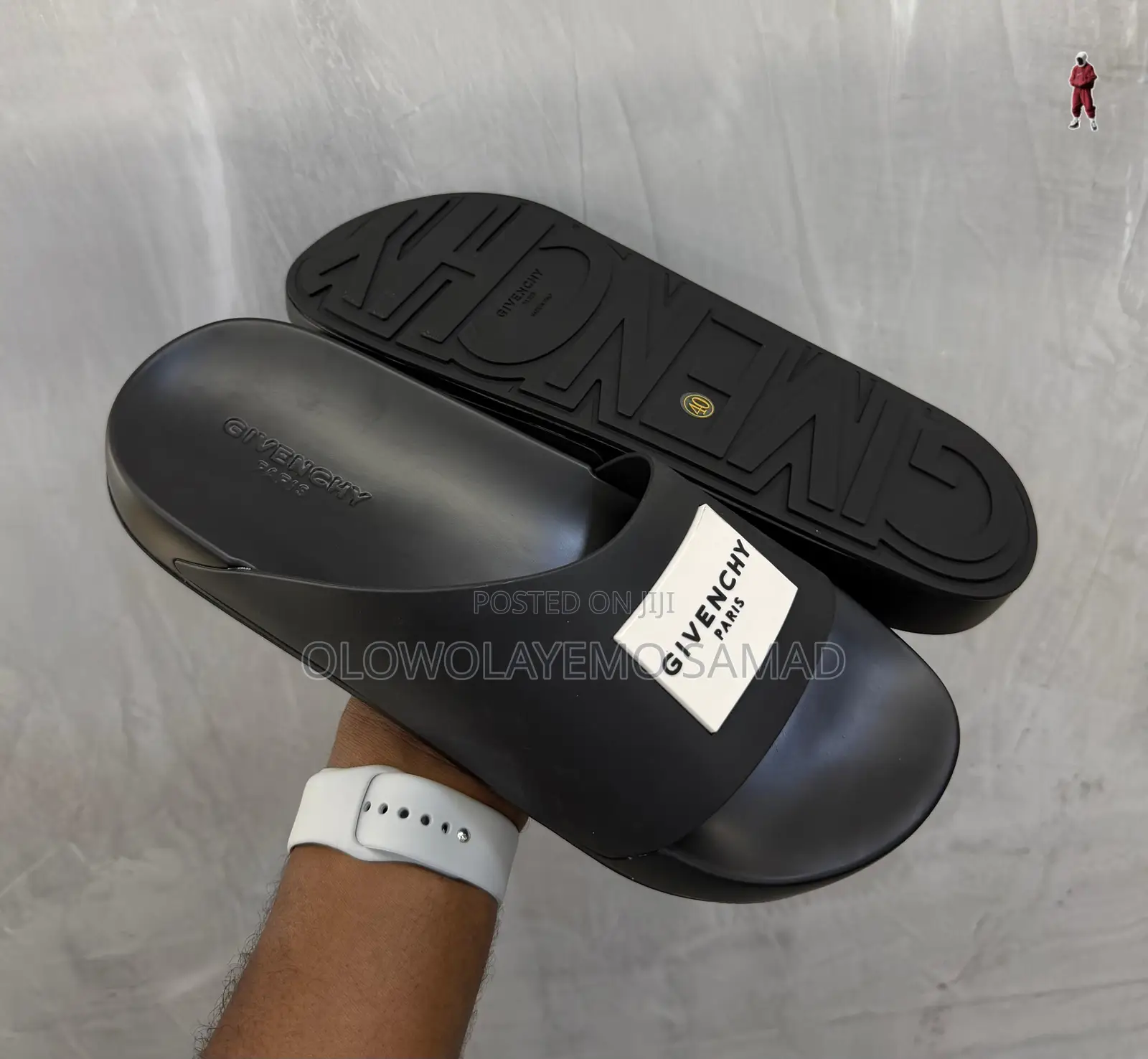 Givenchy Palm
