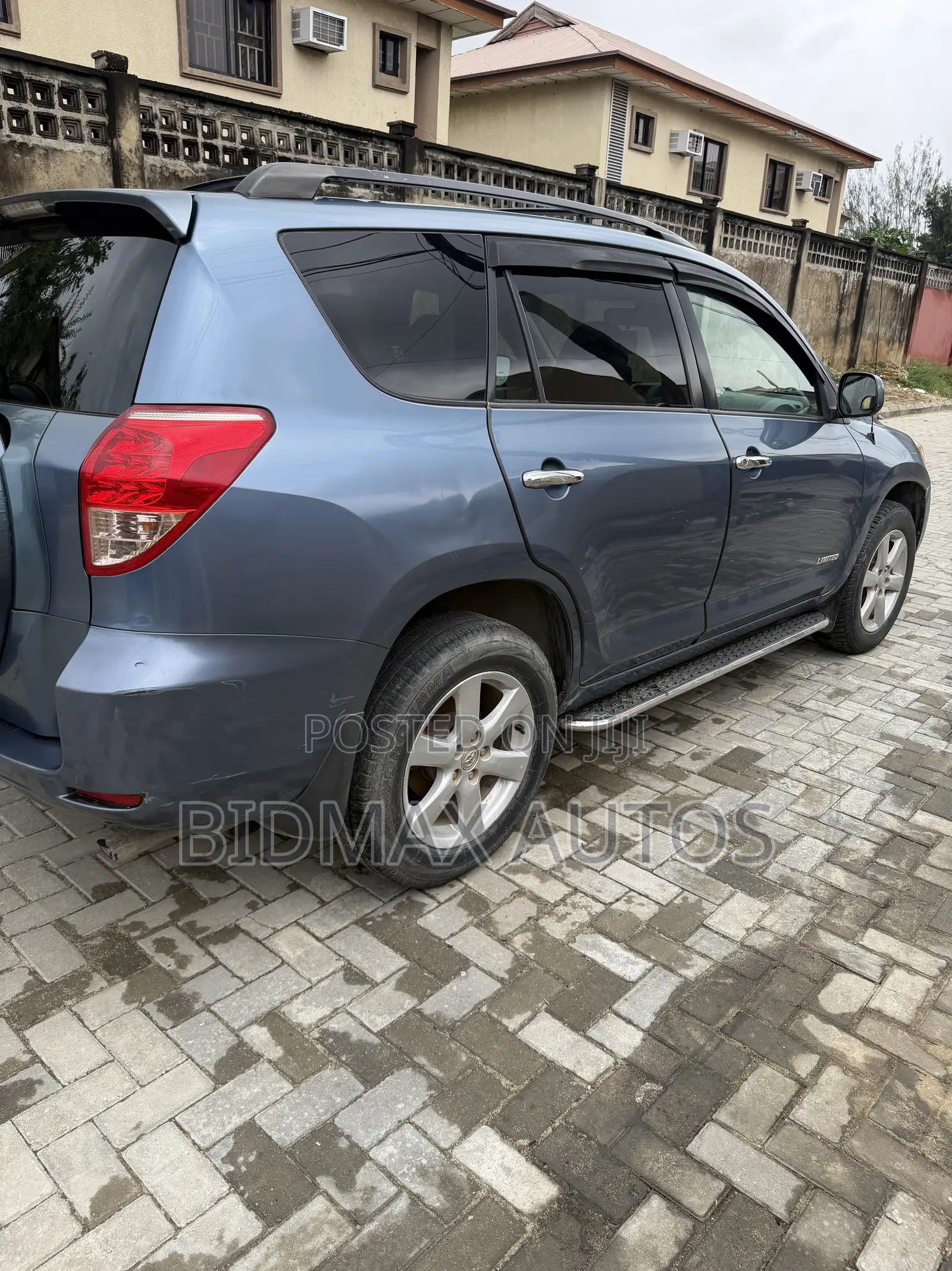Toyota RAV4 Limited 2008 Blue