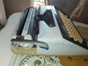 Fairly Used Type Writer
