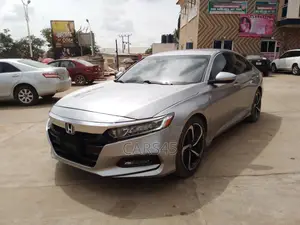 Honda Accord 2018 Silver
