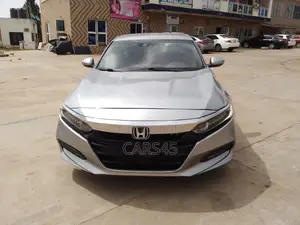 Honda Accord 2018 Silver