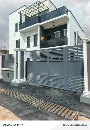 4bdrm Maisonette in Bodija for sale