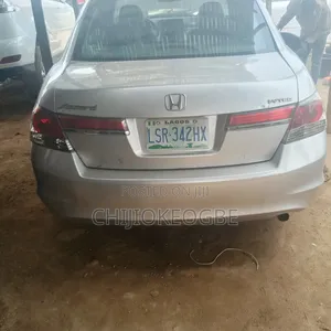Honda Accord 2012 Silver