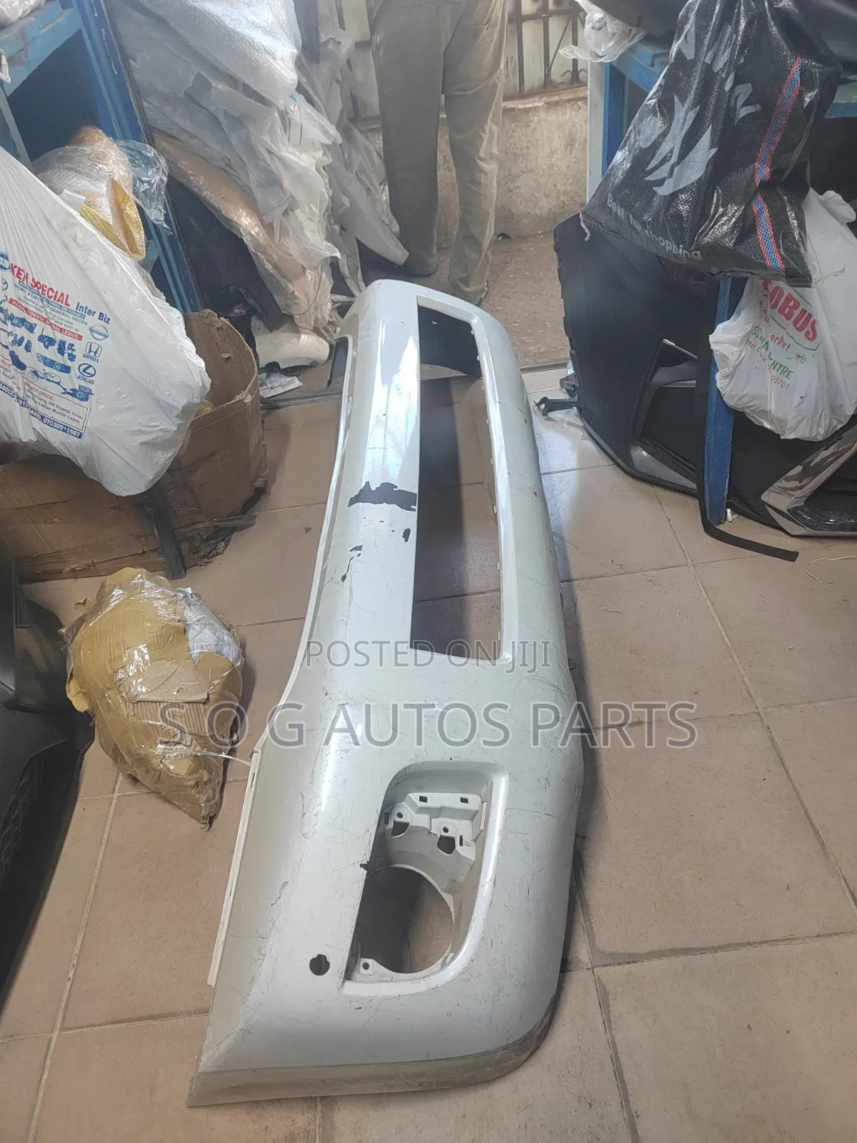 Front Bumper Sequia 2010