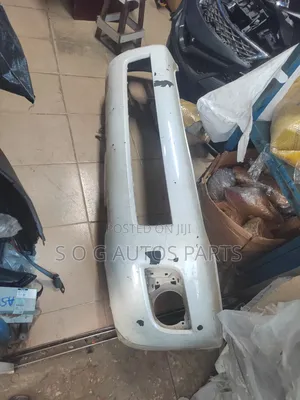 Front Bumper Sequia 2010