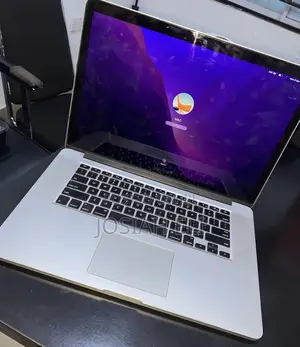Laptop Apple MacBook Pro 2015 16GB Intel Core i7 SSD 512GB