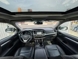 Toyota Highlander 2016 Silver