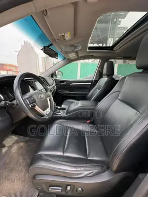 Toyota Highlander 2016 Silver