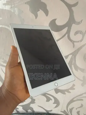 Apple iPad 9.7 32 GB White