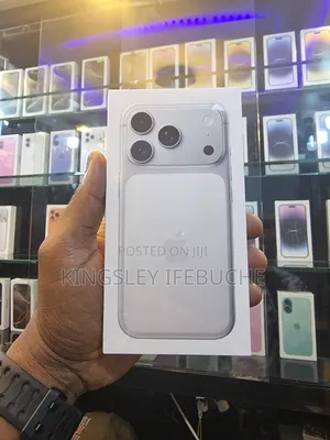 New Apple iPhone 17 Pro 256 GB Silver