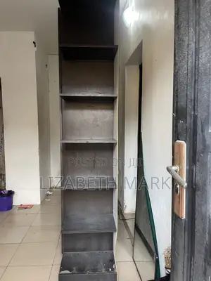 Wardrobe With Rack