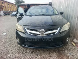 Toyota Corolla LE 4dr Sedan (1.8L 4cyl 4A) 2012 Black