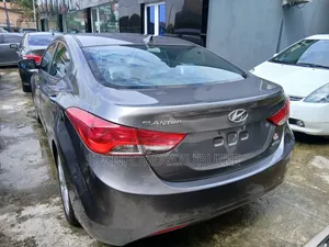 Hyundai Elantra 2013 Gray