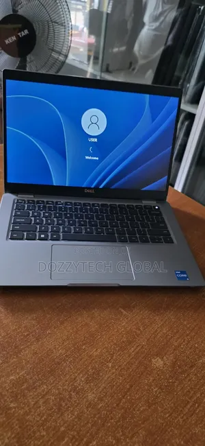 Laptop Dell Latitude 5330 16GB Intel Core i5 SSD 256GB